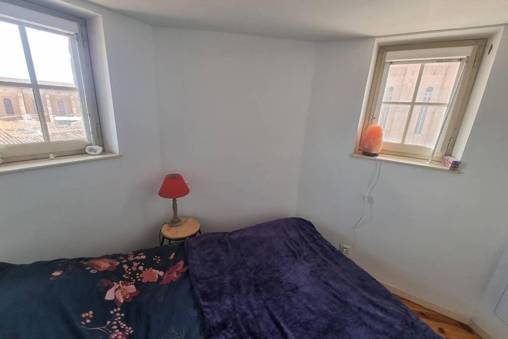Appartement Exceptionnel 4 Etoiles Hyper Centre Albi 65 M2 Au 4Eme Etage Sans Ascenseur Avec Une Tour Du 12Eme Siecle Екстер'єр фото